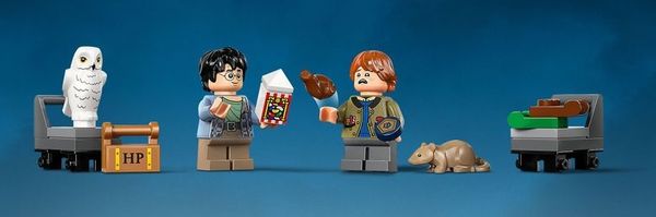 LEGO Harry Potter 76450 Book Nook- Hogwarts Express 12