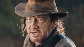 Kevin Spacey is terug met oorlogsfilm en pikante podcastclaims