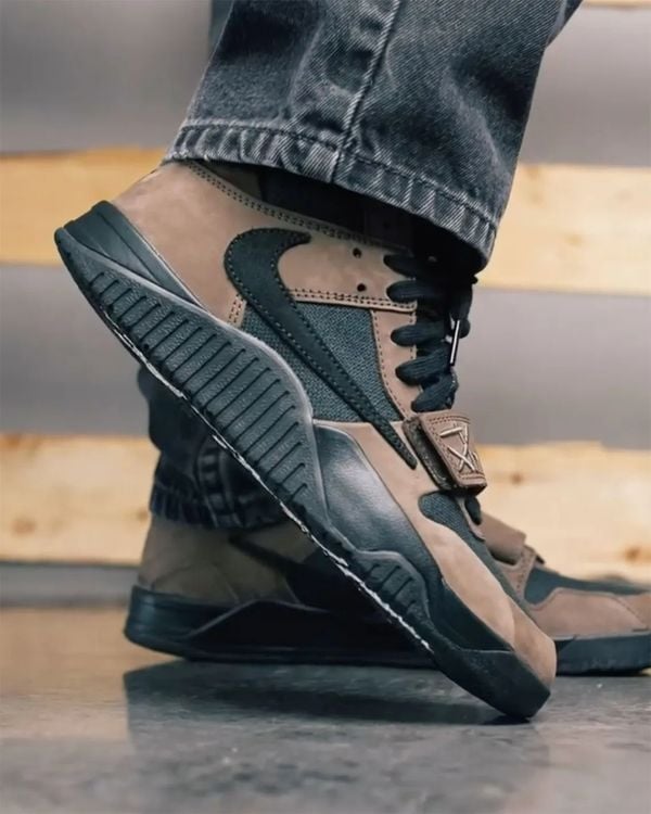 nike travis scott jordan jumpman jack brown dark mocha nieuwe sneakers 26 november 2024