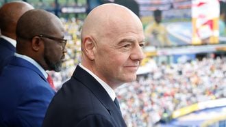 Dit kost het absurde vlieggedrag van Infantino tijdens WK 2026