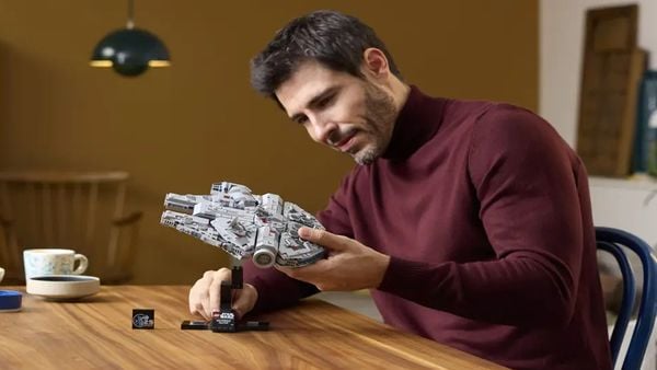 Star Wars Millennium Falcon duurste lego set is nu tien keer zo goedkoop