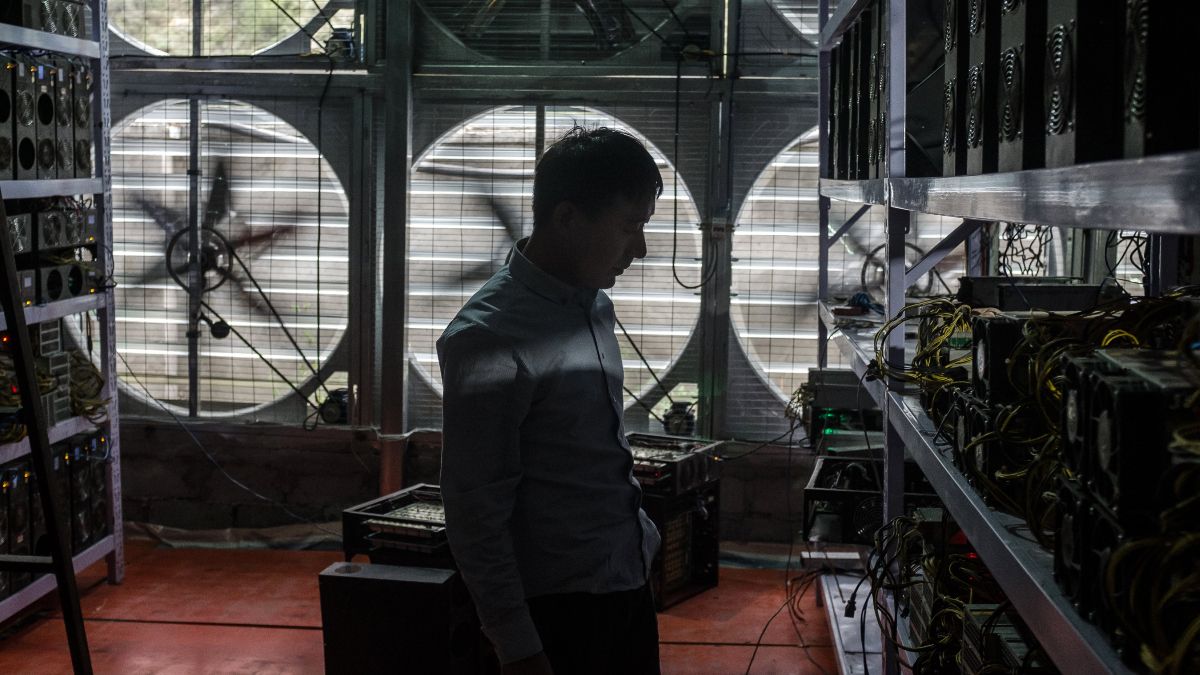 Bitcoin miners onder grote druk: gaat de boel in elkaar klappen?