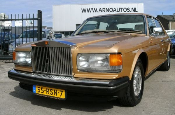 rolls-royce-silver-spirit-6-8-automaat-oldtimer-wegenbelasting-euro-127-per-jaar-occasion
