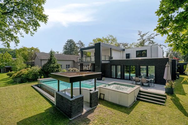 funda villa zwembad bar energielabel A+ huis duitsland grens (13)