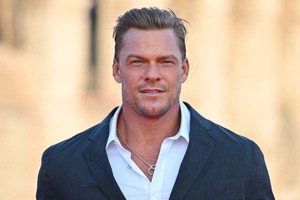Alan Ritchson nieuwe Batman