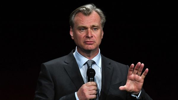 Waarom een James Bond-reboot met Christopher Nolan niet van de baan is