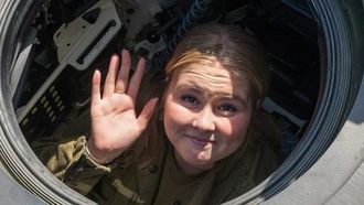 amalia defensity college salaris student defensie