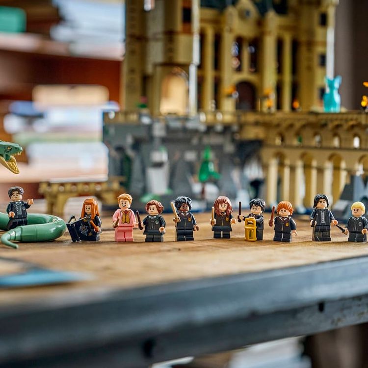 Hogwarts East Wing harry potter lego