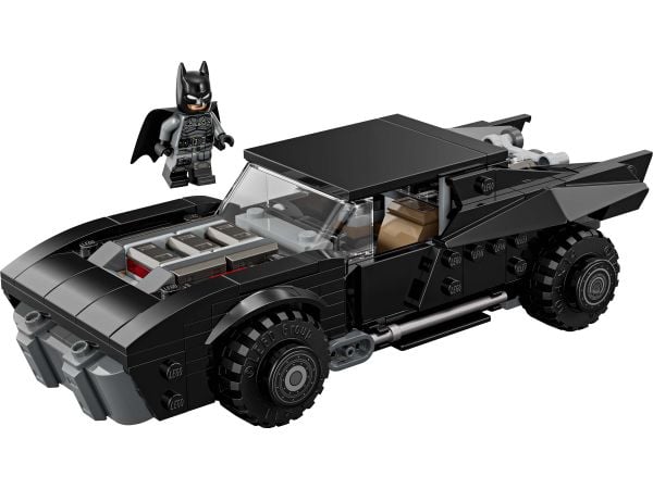 LEGO DC 76332 The Batman Batmobile 33