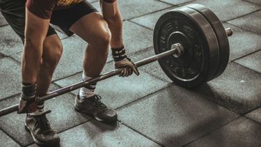 Zo doe jij de perfecte deadlift volgens 's werelds sterkste man