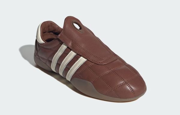 Adidas Taekwondo Mei nieuwe hype-sneakers bruin te koop voor 120 euro