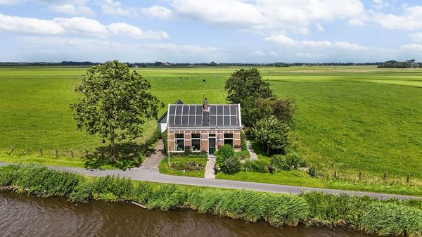 funda energielabel a vrijstaand aan het water friesland zonnepanelen duurzaam (7)