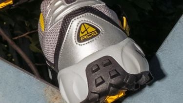 Top 5 sneakers week 34: Nike 00's Trail, veel voetbal-core en meer