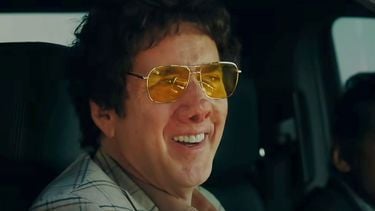 Nicolas Cage gaat los in 18+ cultfilm vol bebloede pannenkoeken