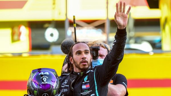 Lewis Hamilton, max verstappen, formule 1, best betaalde, coureurs, piloten