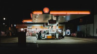 Dit ben je in 2026 extra kwijt aan benzine nu accijns omhoog gaat