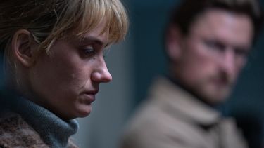 Netflix dropt trailer voor nieuwe thriller van bedenker The Killing