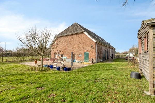 funda parel woonboerderij toldijk bronckhorst veiligste gemeente nederland 395000 euro tuin