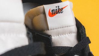 Top 5 sneakers week 15: Nike-sale, Vans slip-on voor €60 en meer