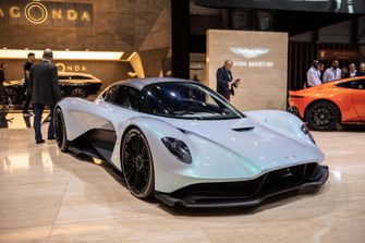 Aston Martin Valhalla De Nieuwe Auto Van James Bond