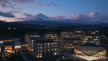 Stad van de toekomst voor Mount Fuji opent eindelijk haar deuren