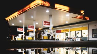 Hier tank je 't goedkoopst per provincie: €12 verschil per volle tank