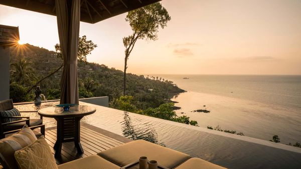 Four Seasons Resort Koh Samui prijs per nacht hotel the white lotus seizoen 3 panoramic ocean view villa