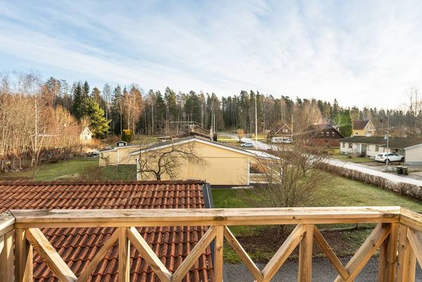 villa zweden jacuzzi mancave wijnkelder (2)