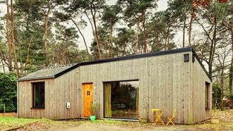 Funda-parel van €239.500 in het bos ligt bij drie grote steden