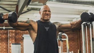 De beste oefening voor brede schouders is simpel en effectief