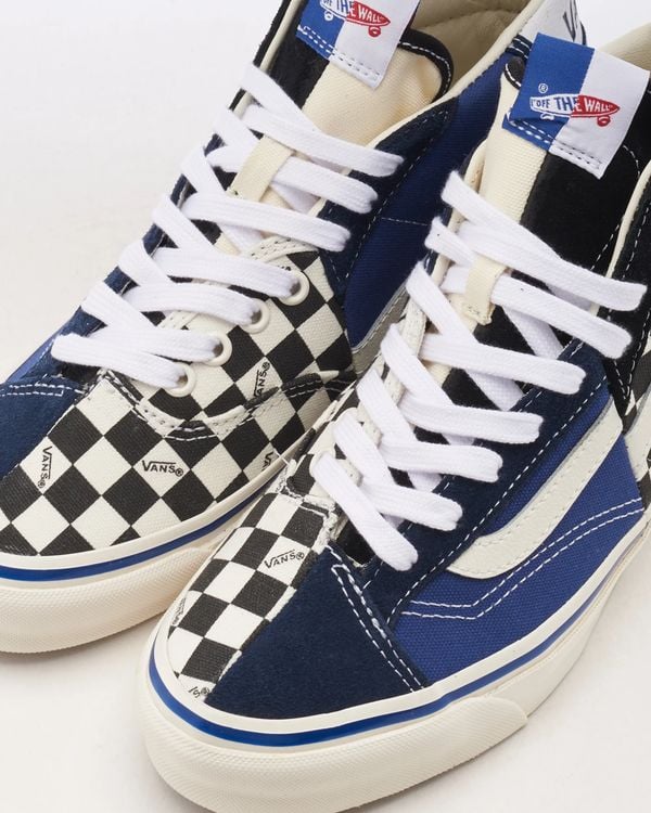 vans clash the wall sneakers