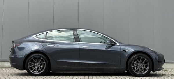 tweedehands tesla model 3 uit 2020 nu een betaalbare occasion
