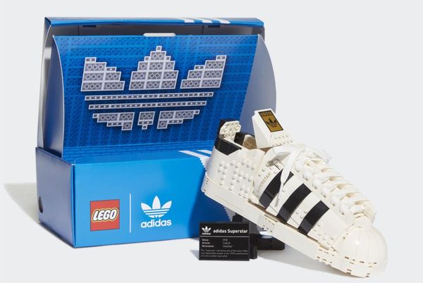 LEGO 10282 Adidas Superstar. sneaker