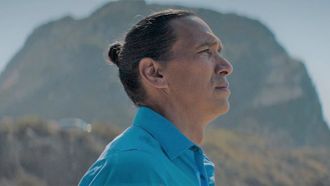 Trailer: Een duister geheim duikt op in Sundance-favoriet Wild Indian