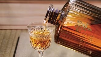 De ultieme Japanse whisky nu in Nederland alle flessen op een rij