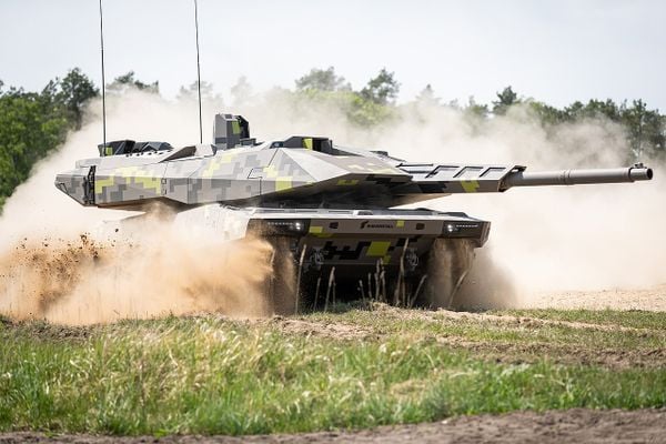 tank oorlog europa militair leger (2)