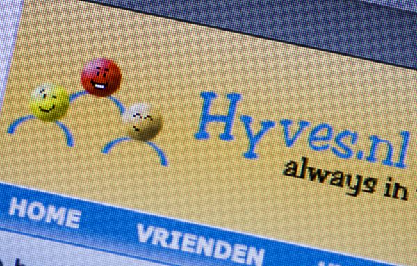 hyves is terug nieuw account aanmaken vanaf 22 september 2026 logo social media zoals het bedoeld is