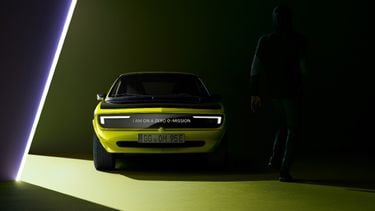 Opel Manta GSe elektromod