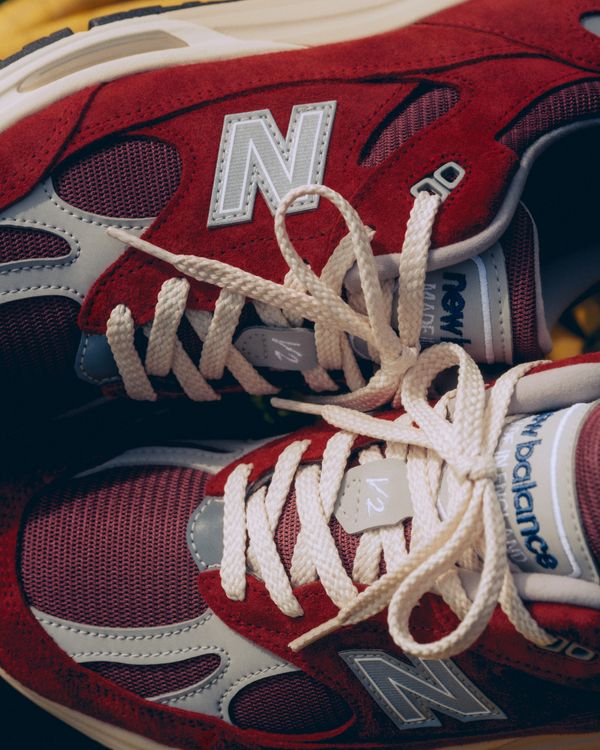 New Balance Made In UK 991V2 Vintage Sports rood nieuwe favoriete sneakers 2026 250 euro U991RS2
