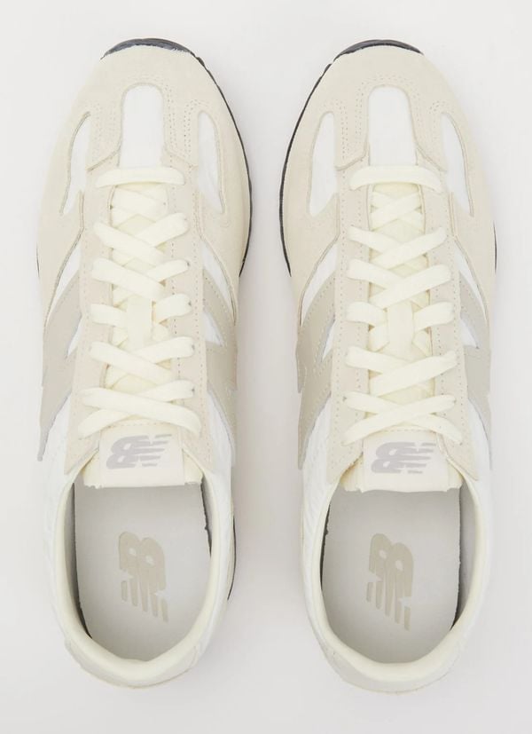 new balance 471 gebroken witte sneakers met korting bijenkorf 30 euro