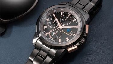 Dit stijlvolle Maserati-horloge draait op licht en kost nu €159