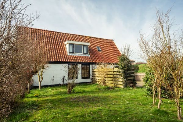 funda huis te koop op texel in den hoorn net boven huizenprijs €600000 grens huisvestingsvergunning tuin