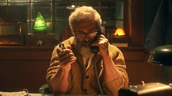 rijkste acteurs in 2022, Fatman: Mel Gibson speelt door huurmoordenaar opgejaagde kerstman