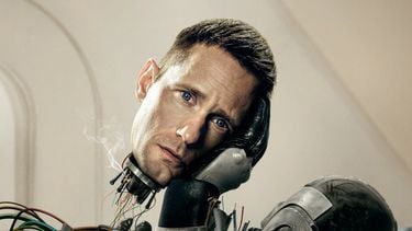 Deze briljante scifi-serie is verrassende hit met zoon Andor-held