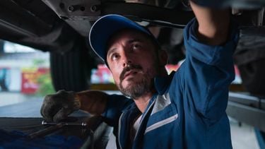 De torenhoge omzet als zzp-monteur en het uurtarief in 2026