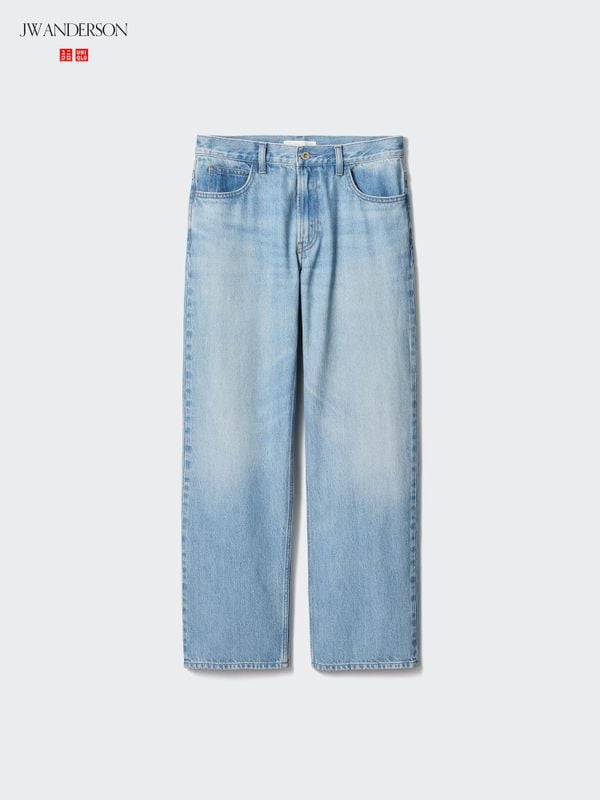 Straight Fit Jeans van Uniqlo x JW Anderson 49,90 euro rechte spijkerbroek nieuwe collectie collab blauw
