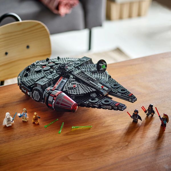 LEGO Star Wars 75389 Dark Millennium Falcon