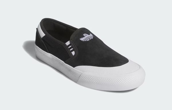 adidas SHMOOOFOIL_SLIDE_Slip on sneakers surf_Zwart_HQ4720_04_standard