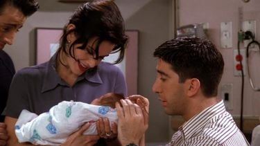 Dit kost een baby in eerste jaar: uitzonderlijk duur in Nederland