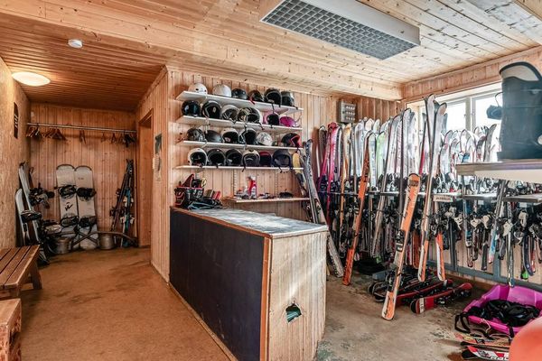 zweden huis kopen ski resort met piste (11)